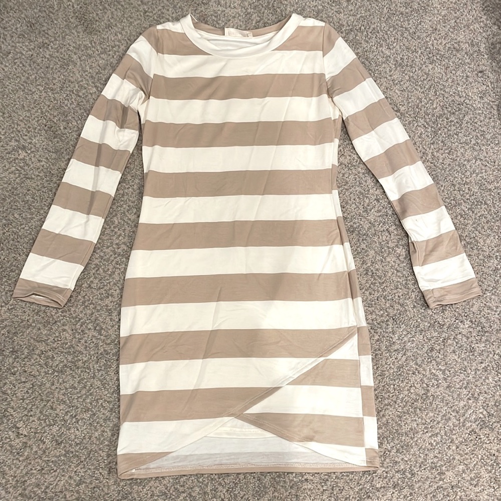 Peach Love California cotton long sleeve dress; fits like small